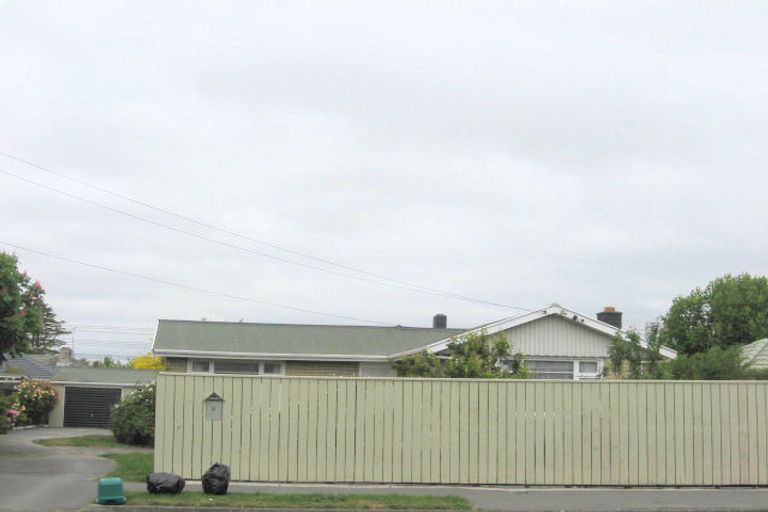Photo of property in 6 Farrington Avenue, Bishopdale, Christchurch, 8053