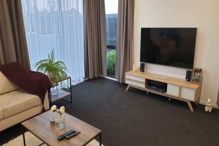 Photo of property in 51 Battalion Drive, Papakura, 2110