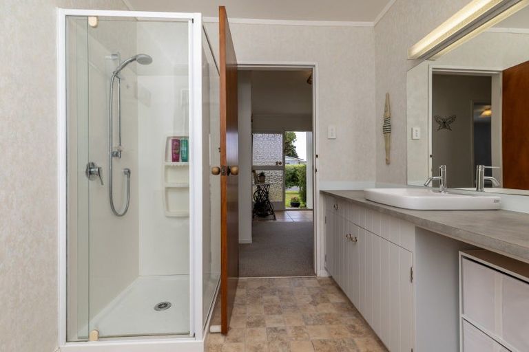 Photo of property in 20 Menin Road, Raumati South, Paraparaumu, 5032