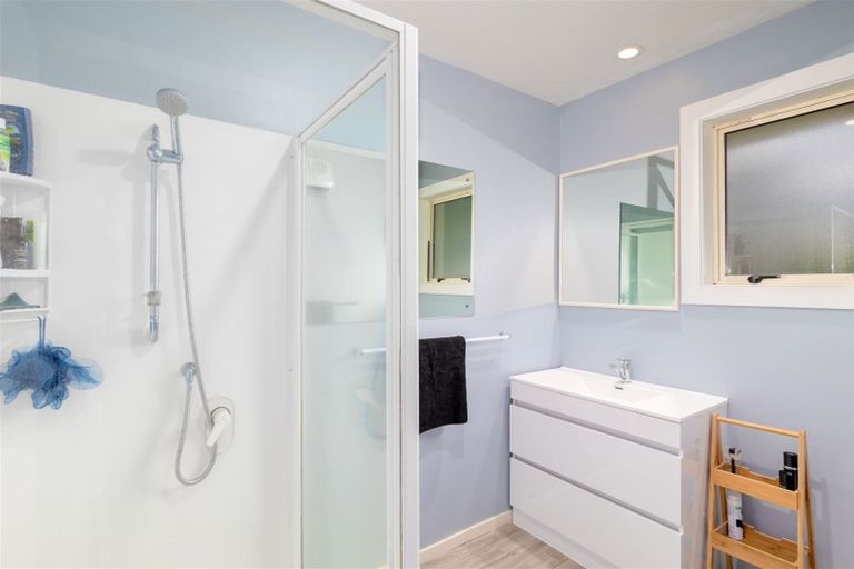 Photo of property in 102 Lowry Avenue, Redwood, Christchurch, 8051