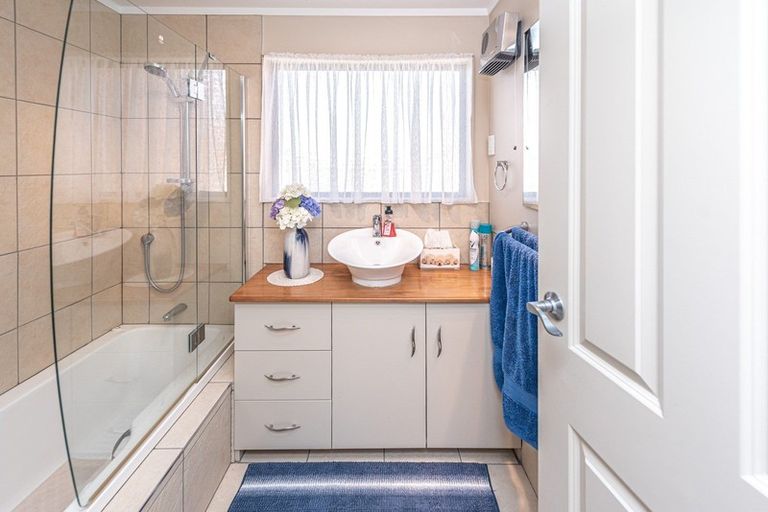 Photo of property in 36 Parkdale Drive, Aramoho, Whanganui, 4500