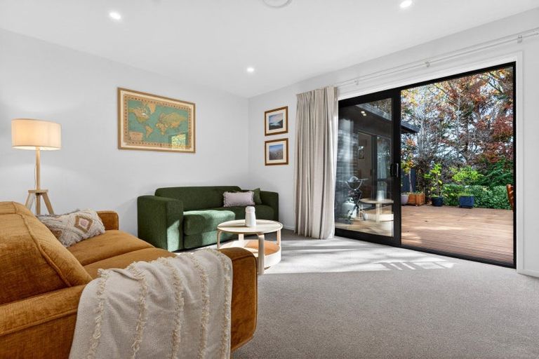 Photo of property in 122c Monument Road, Clevedon, 2582
