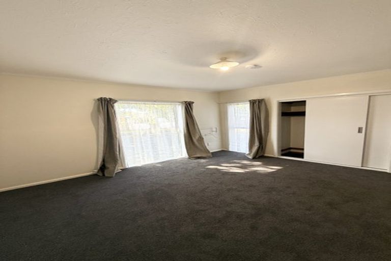 Photo of property in 3 Newbridge Place, Ilam, Christchurch, 8041