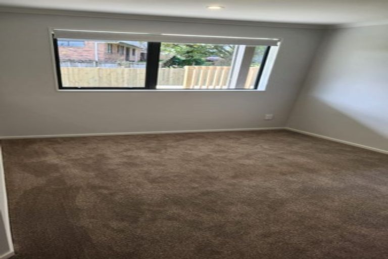 Photo of property in 38 Cirrus Way, Ranui, Auckland, 0612