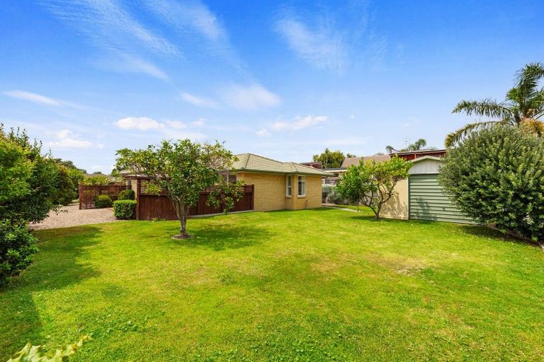 Photo of property in 19 Pirika Place, Papamoa Beach, Papamoa, 3118