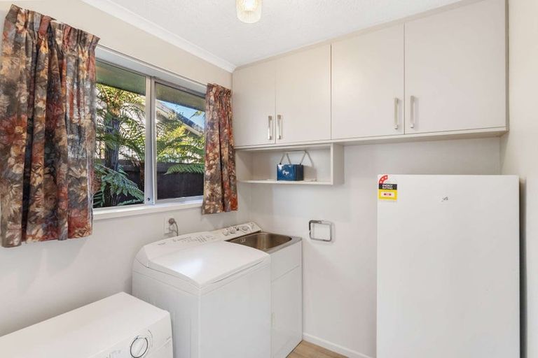 Photo of property in 18 Tisch Place, Belfast, Christchurch, 8051