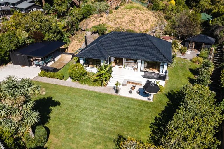 Photo of property in 9 Moncks Bay Lane, Moncks Bay, Christchurch, 8081