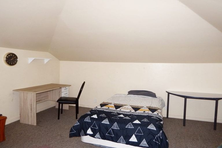 Photo of property in 1 Princess Street, Marton, 4710