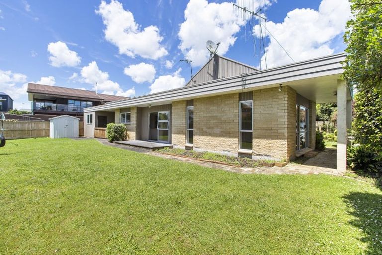 Photo of property in 114 Totara Drive, Pukete, Hamilton, 3200