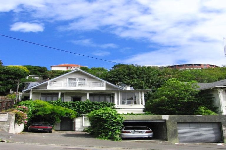 Photo of property in 336 The Terrace, Te Aro, Wellington, 6011