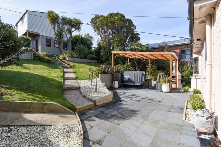 Photo of property in 44 Tomahawk Road, Andersons Bay, Dunedin, 9013
