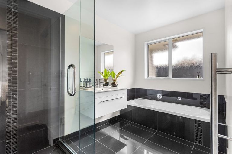 Photo of property in 1 Glenary Drive, Prebbleton, 7604