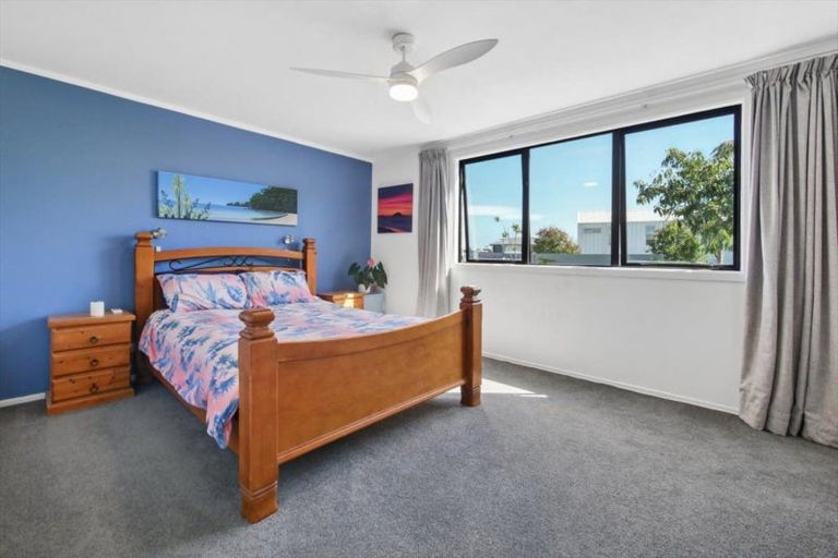 Photo of property in 28 Spencer Avenue, Maketu, Te Puke, 3189