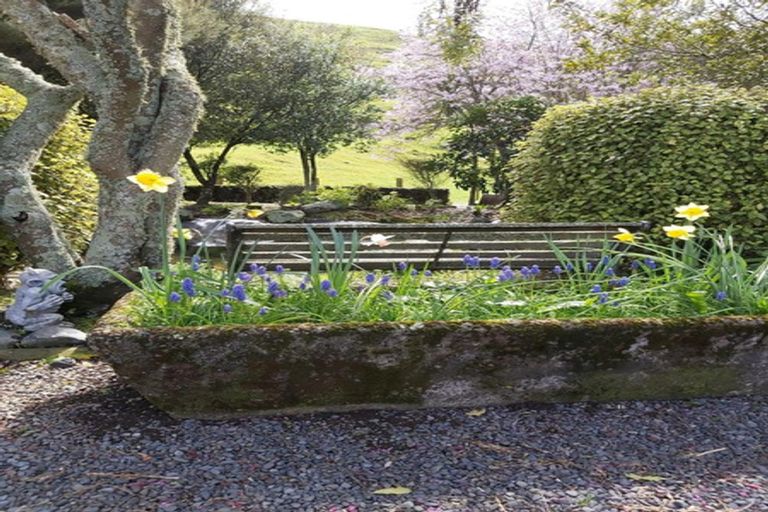 Photo of property in 202 Whangamata Road, Kinloch, Taupo, 3377