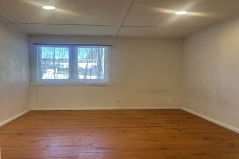 Photo of property in 152b Glengarry Road, Glen Eden, Auckland, 0602