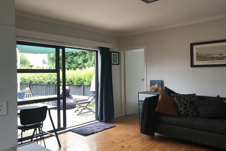 Photo of property in 2/25 Birchfield Road, Hauraki, Auckland, 0622