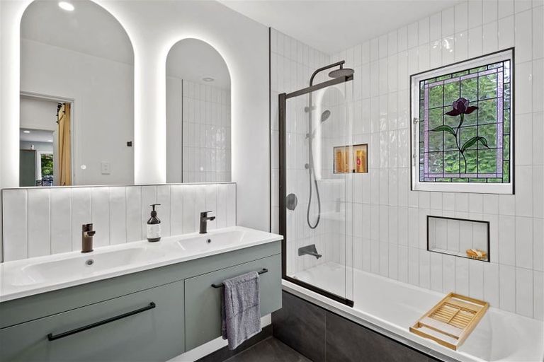 Photo of property in 100 Sturrocks Road, Casebrook, Christchurch, 8051