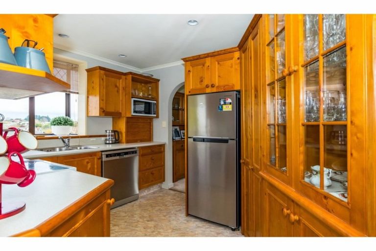 Photo of property in 37 Temple Crescent, Gleniti, Timaru, 7910