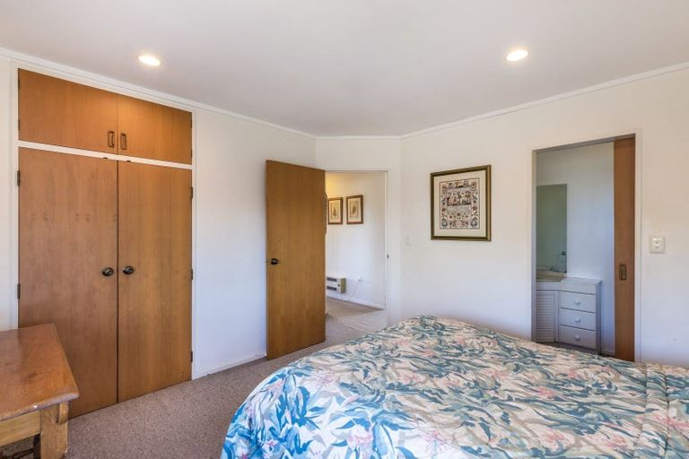 Photo of property in 94 Wharewaka Road, Wharewaka, Taupo, 3330