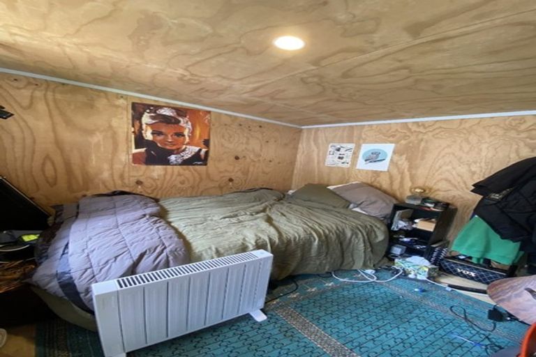 Photo of property in 19 Holloway Road, Aro Valley, Wellington, 6021