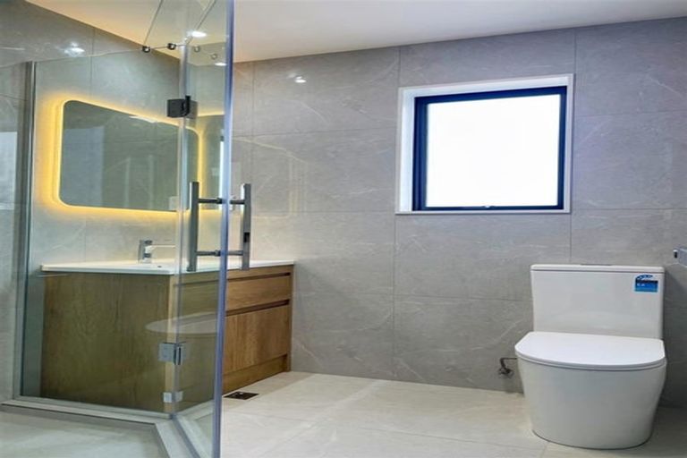 Photo of property in 4 Harikoa Way, Karaka, 2113