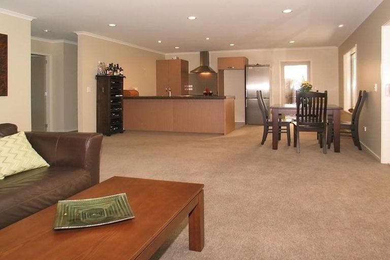 Photo of property in 93 Oriel Avenue, Tawa, Wellington, 5028