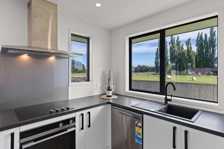 Photo of property in 30 Oldfield Lane, Marton, 4710