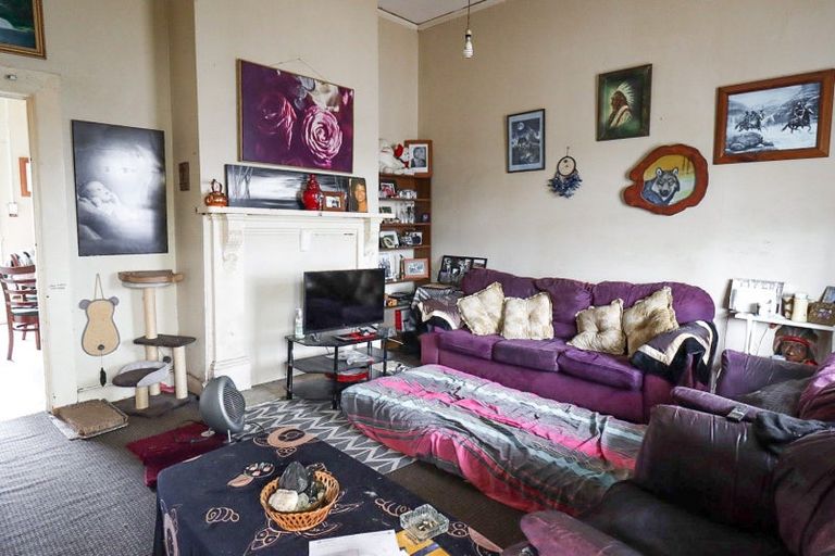 Photo of property in 15 Allardice Street, Dannevirke, 4930