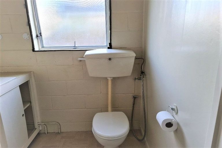 Photo of property in 377 East Coast Road, Mairangi Bay, Auckland, 0630