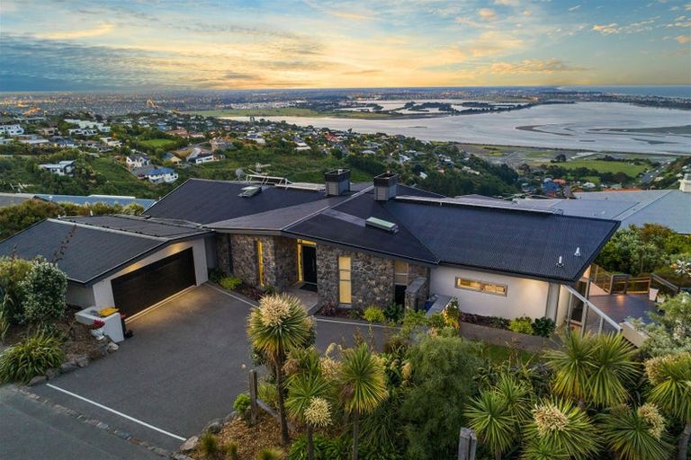 Photo of property in 1 Ti Kouka Eco Lane, Redcliffs, Christchurch, 8081