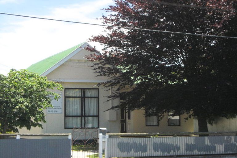 Photo of property in 7 Somerfield Street, Somerfield, Christchurch, 8024
