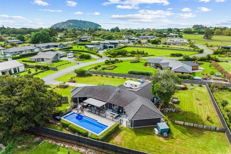 Photo of property in 8 Heartstone Place, Te Kamo, Kamo, 0185