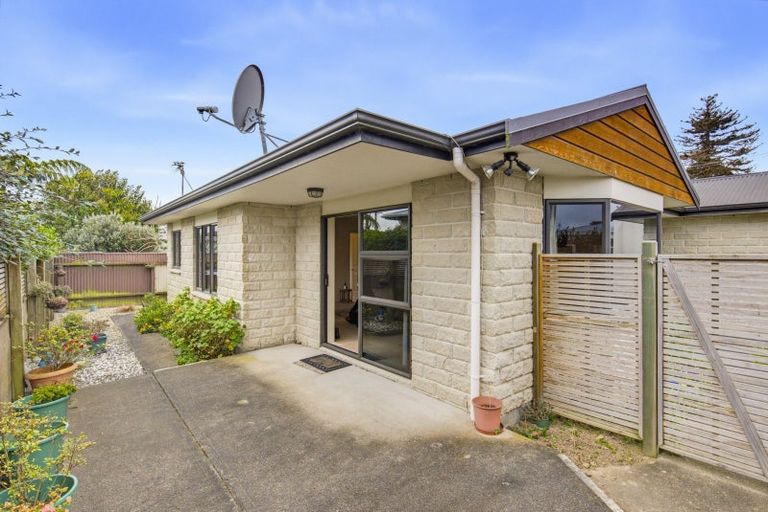 Photo of property in 2a Hannan Street, Levin, 5510