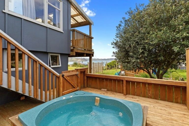 Photo of property in 10b Wainamu Road, Raglan, 3297