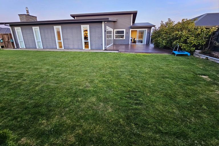 Photo of property in 37 Quartz Drive, Rolleston, 7614