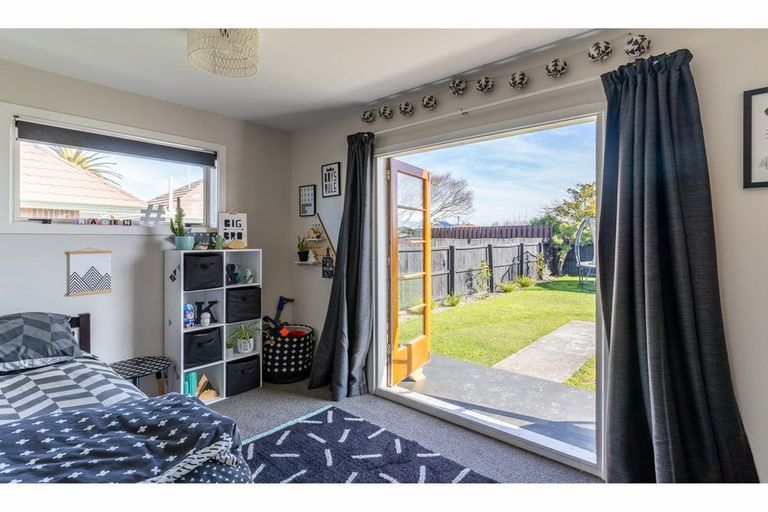 Photo of property in 15 Belmont Street, Avondale, Christchurch, 8061