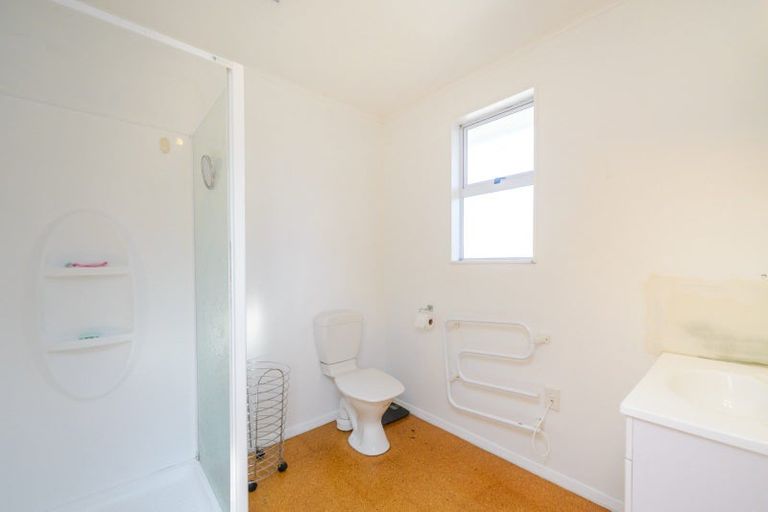 Photo of property in 22 Langley Avenue, Milson, Palmerston North, 4414