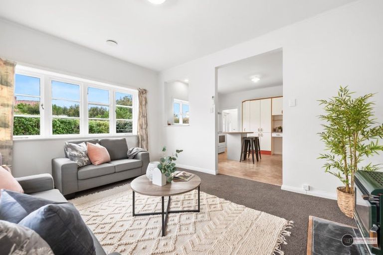 Photo of property in 1 Riverside Drive, Waiwhetu, Lower Hutt, 5010