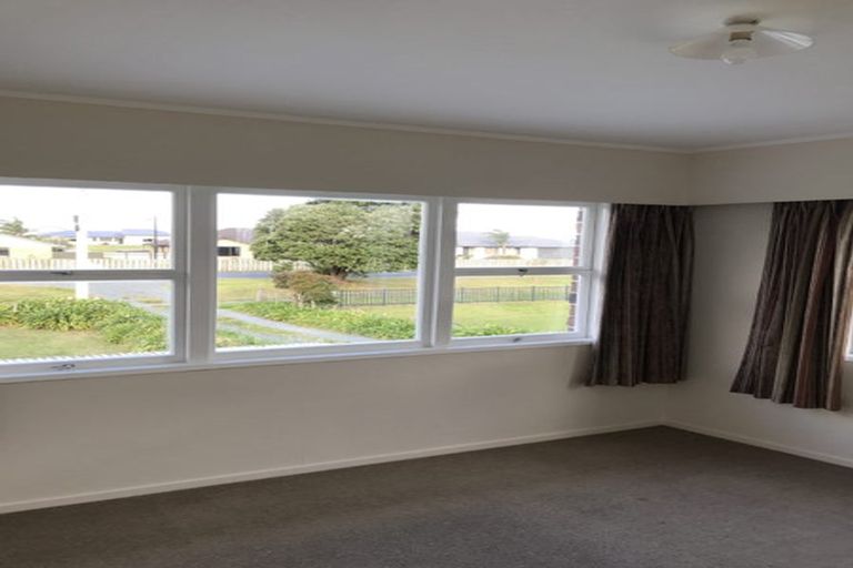 Photo of property in 296 One Tree Point Road, One Tree Point, 0118