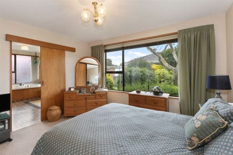 Photo of property in 111 Reynolds Avenue, Bishopdale, Christchurch, 8053