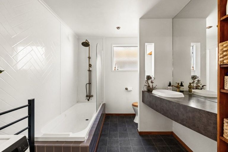 Photo of property in 108a Te Awa Avenue, Te Awa, Napier, 4110