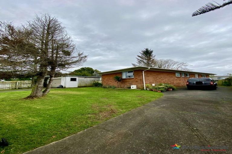 Photo of property in 121 Mahia Road, Wattle Downs, Auckland, 2103
