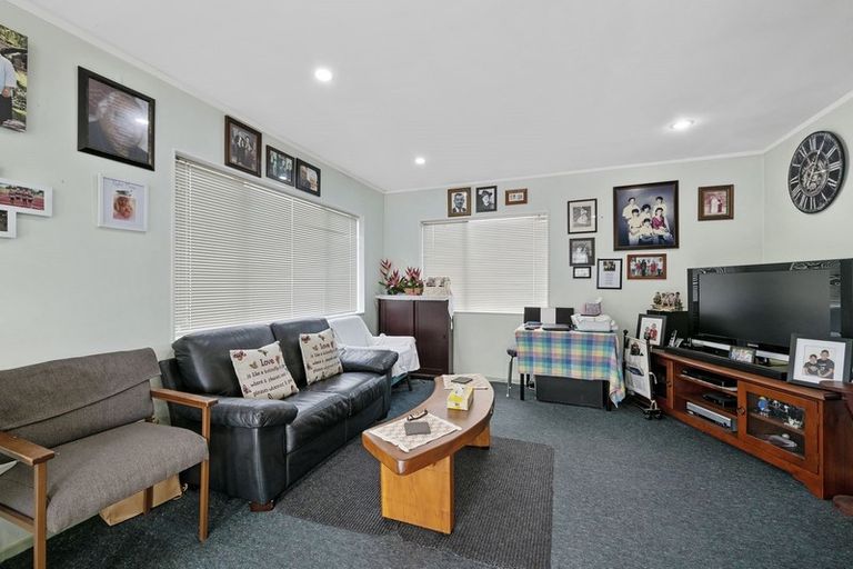 Photo of property in 30 Ararino Street, Trentham, Upper Hutt, 5018