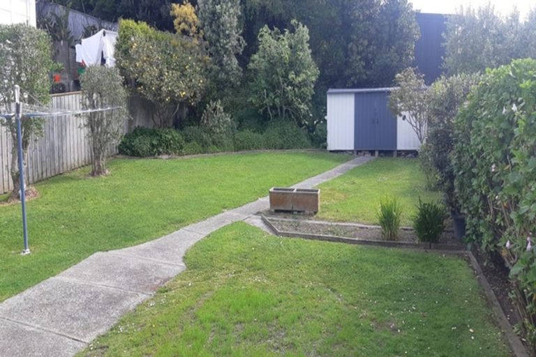 Photo of property in 78 Strathmore Avenue, Strathmore Park, Wellington, 6022