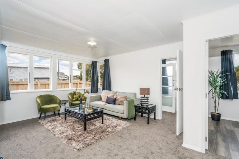 Photo of property in 5 Firth Crescent, Otara, Auckland, 2025
