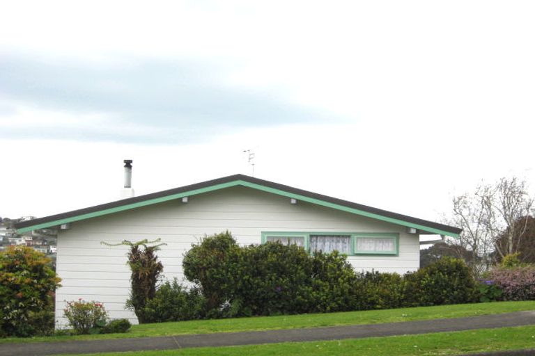Photo of property in 19 Crownhill Street, Spotswood, New Plymouth, 4310