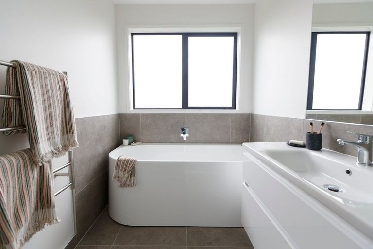 Photo of property in 27 Te Otinga Place, Pyes Pa, Tauranga, 3112