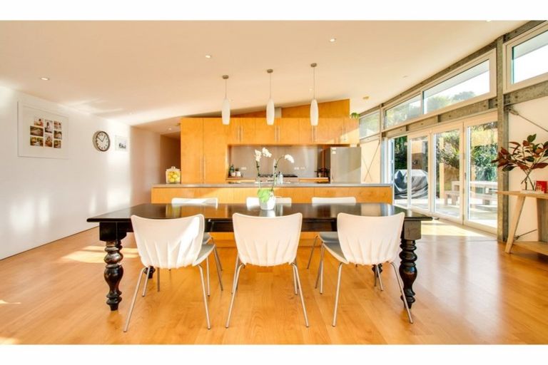 Photo of property in 101 Lane Road, Havelock North, 4130