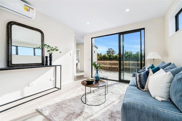 Photo of property in 15b Joyce Street, Pahurehure, Papakura, 2113