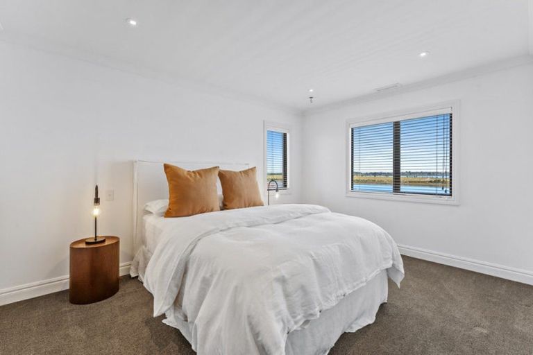 Photo of property in 57 Milano Boulevard, Karaka, Papakura, 2113